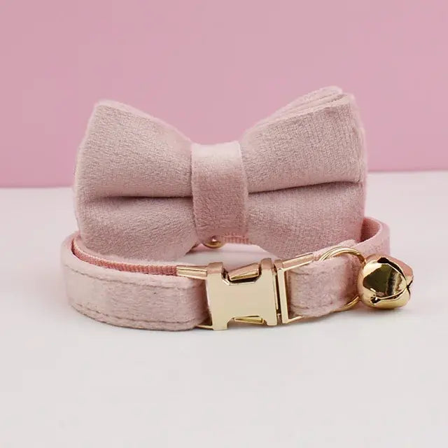 Stylish Velvet Bow Tie Cat Collar